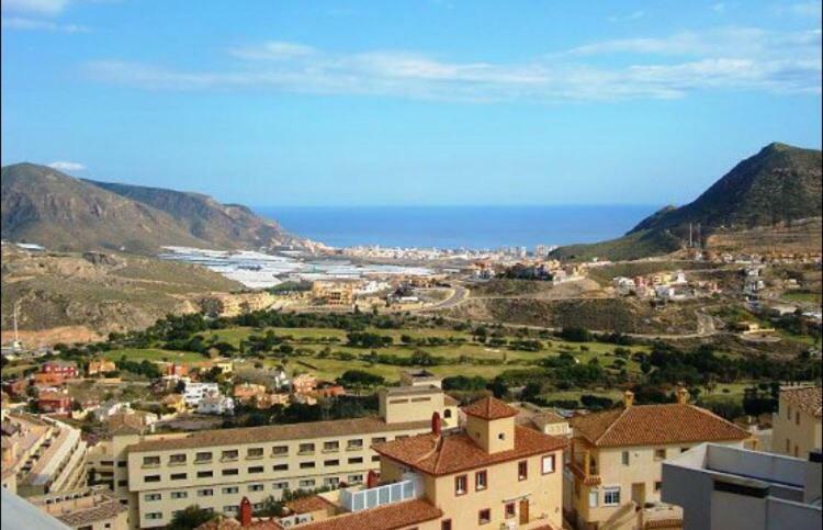 Vícar Apartamentos Deluxe Roquetas De Mar Con Golf Y Piscina Climatizada, Parking Privado מראה חיצוני תמונה